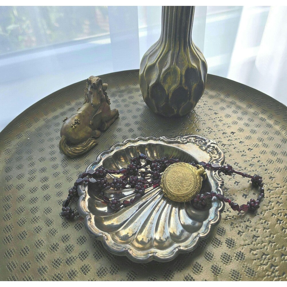 Silver Plated Fluted Clamshell Bowl (6" Diameter)